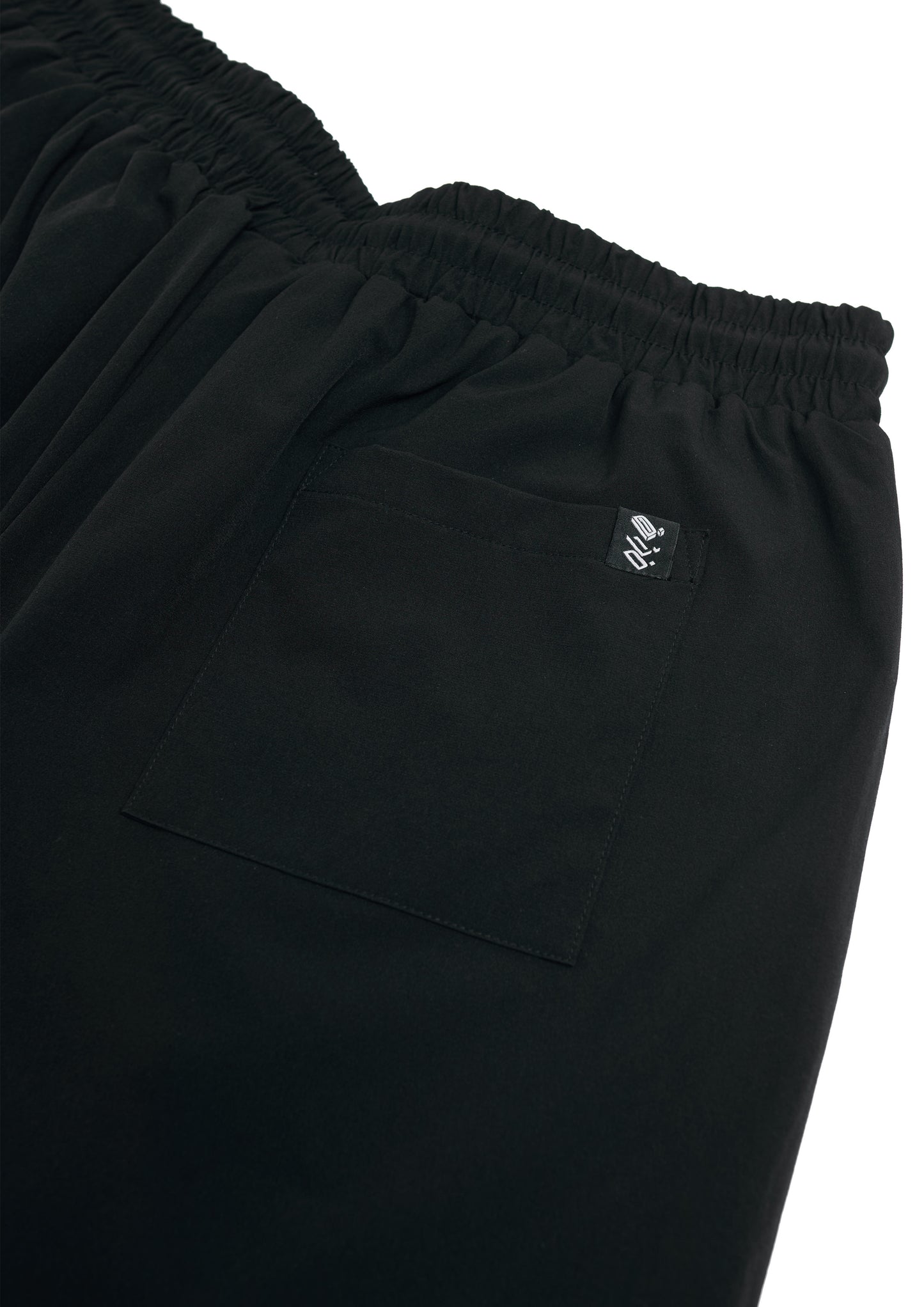 Staple Shorts B