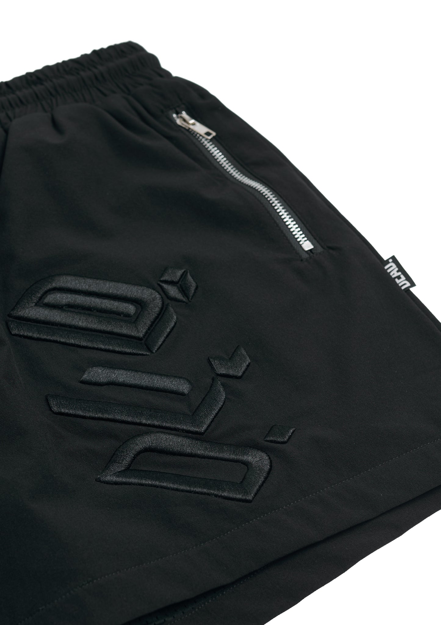 Staple Shorts B