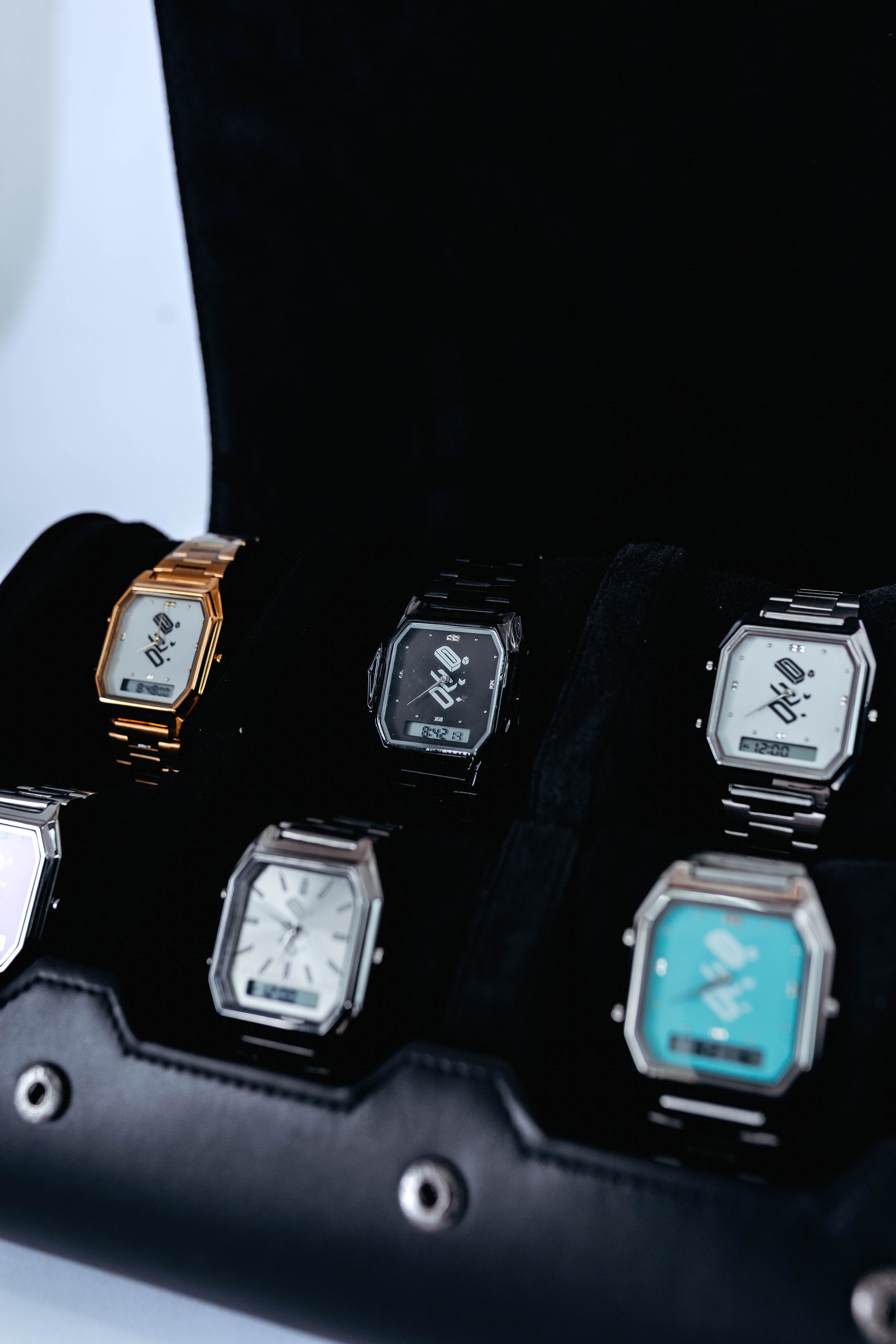 Timepiece storage case